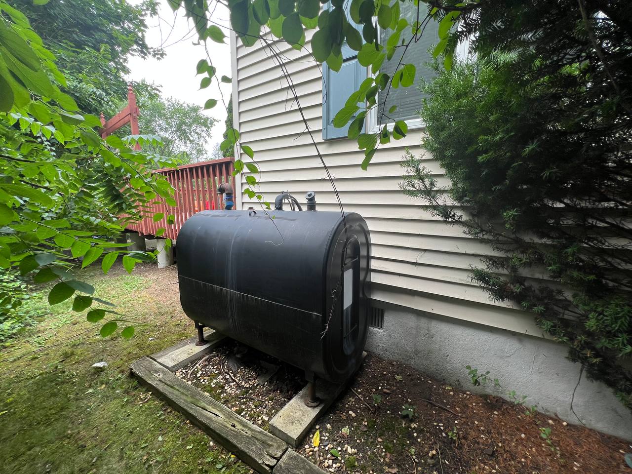 above-ground-oil-tank